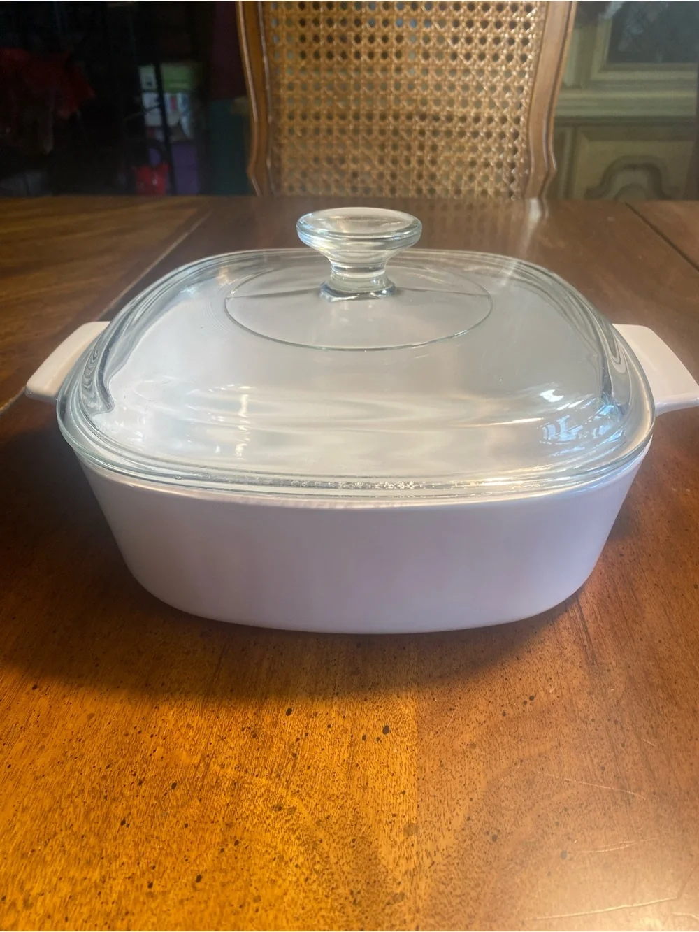 Corningware White Glass 2 Qt Covered Casserole Dish